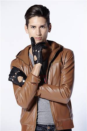 leather-gloves.jpg