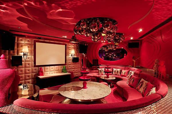 about%20us%20-%20vip%20room%201%20-%20the%20pink%20extravaganza.jpg