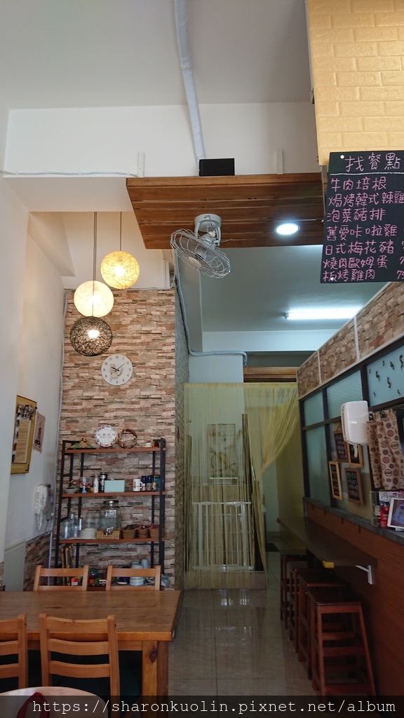 DSC_2323.JPG DSC_2323.JPG