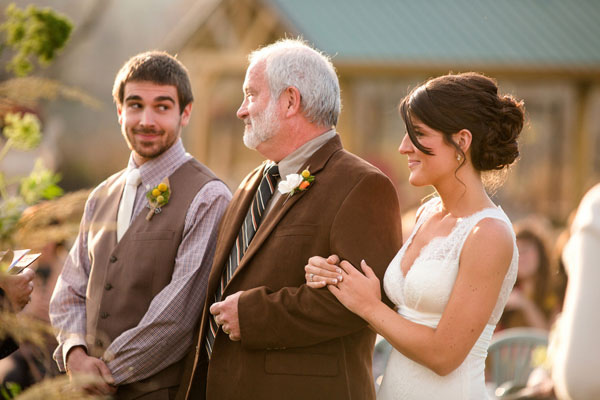 father-son-wedding-moments-loverly10