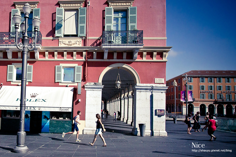 馬賽納廣場 Place Massena