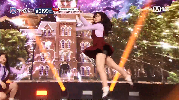 idol school ep09 rough 08 Eun Suh solo dance.png