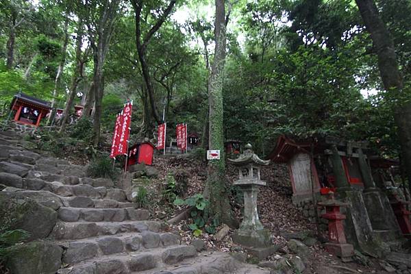 祐德稻荷神社 (33).JPG