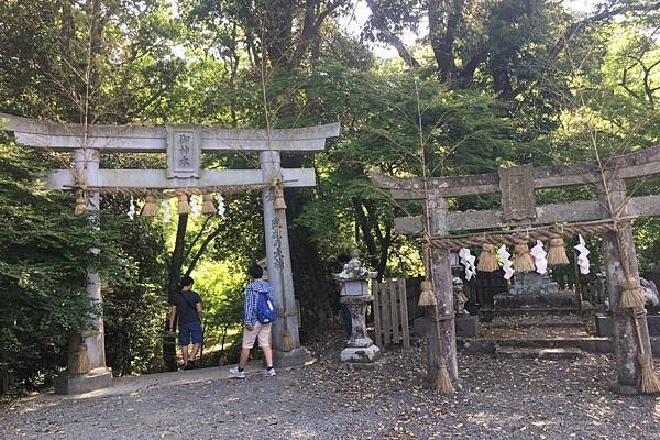 稻荷神社_190527_0031-N.jpg