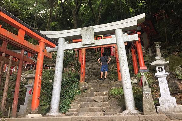 稻荷神社_190527_0139-N.jpg