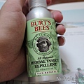 BURT'S-BEES-檸檬草防蚊液.jpg