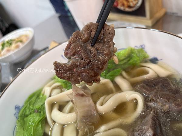 【美食。新北】小黃原汁牛肉麵