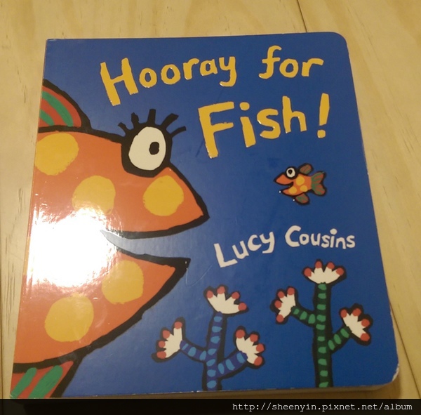 hooray fish 01