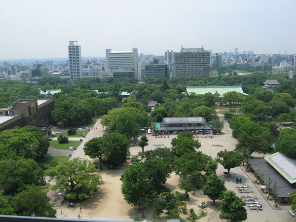 可以看見大阪城全景