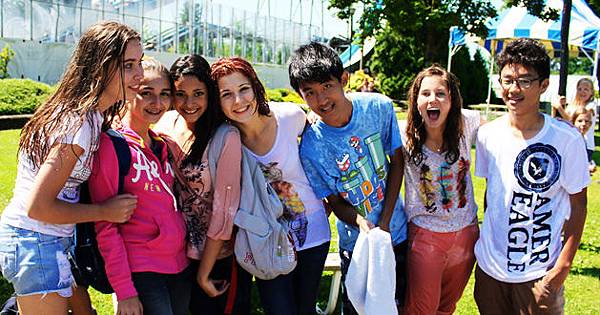 IH 英語遊學營ESL（5~12歲及13-17歲）