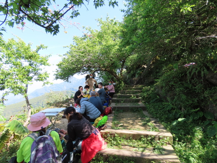 台南白河關子嶺雞籠山