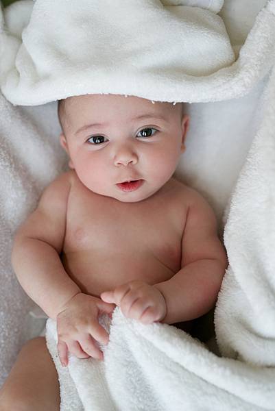 baby-g6e9821338_1920