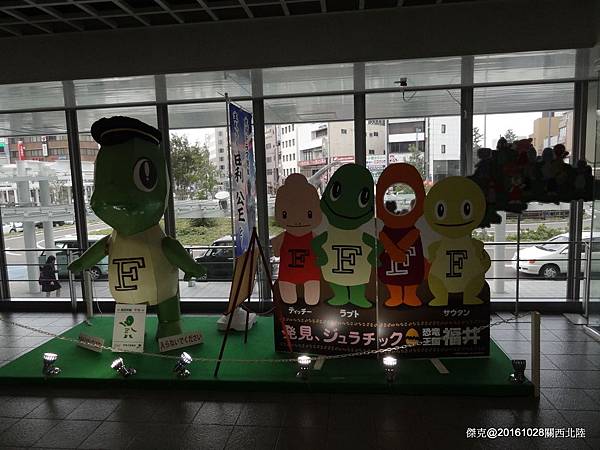 DSC05821.jpg DSC05821.jpg