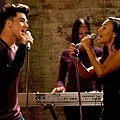 rs_560x415-131029145436-1024.Adam-Lambert-Naya-Rivera-Glee.ms.102913_copy.jpg