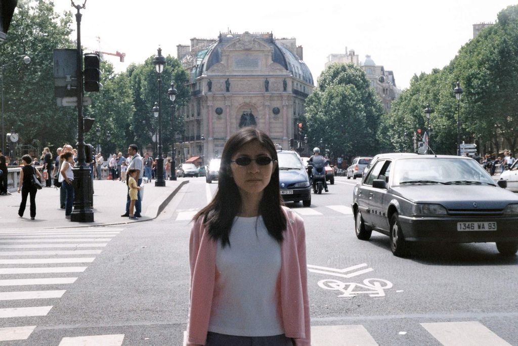 2001-07-21_03_Paris_Road_01.jpg