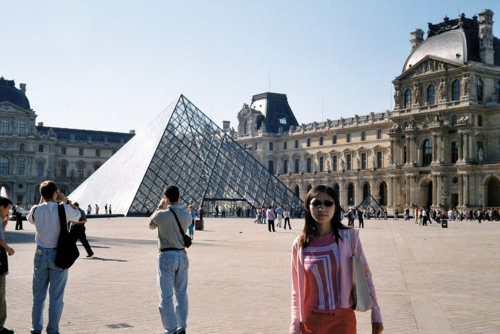 2001-07-22_02_Paris_Louvre_05.jpg 2001-07-22_02_Paris_Louvre_05.jpg