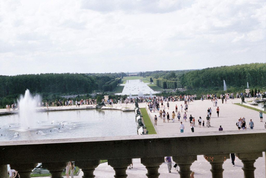 2001-07-22_03_Versailles Castle_13.jpg