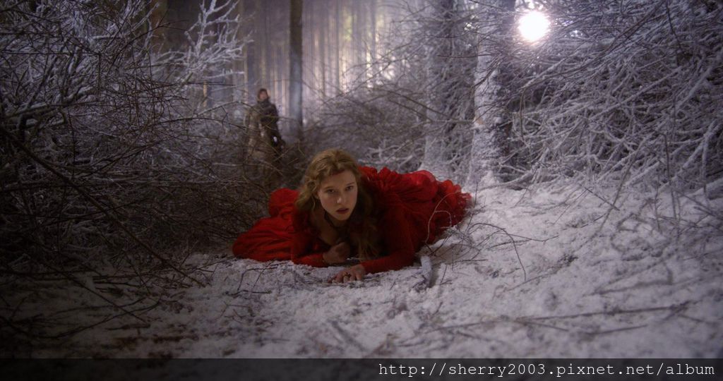 La Belle et La Bete_07.jpg La Belle et La Bete_07.jpg