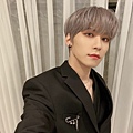 official_oneus_20210207_144456_0.jpg