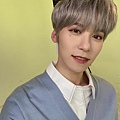 official_oneus_20210210_221106_0.jpg