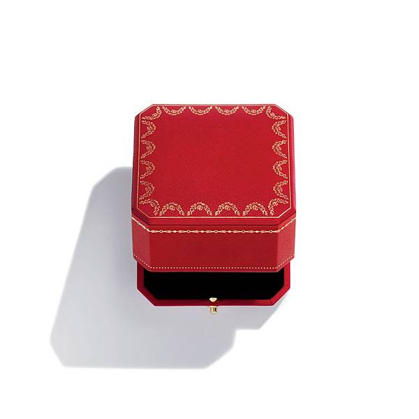 Cartier - red box.jpg