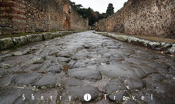 Photo-IT-Pompeii03-8.jpg