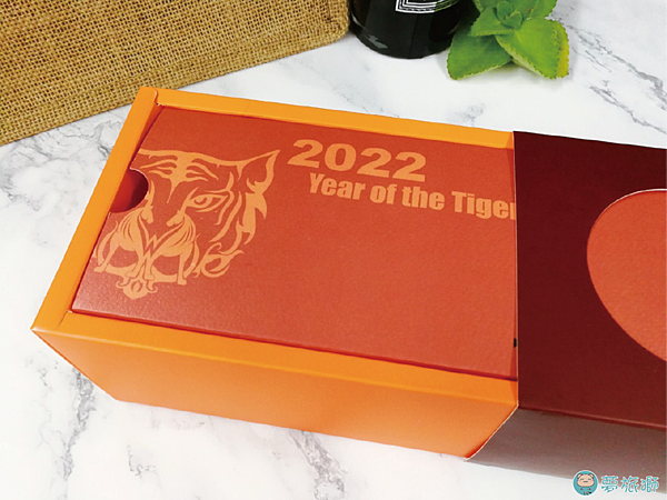 馬小姐時尚甜點 VM Desserts 2022新年布朗尼禮盒  01.png