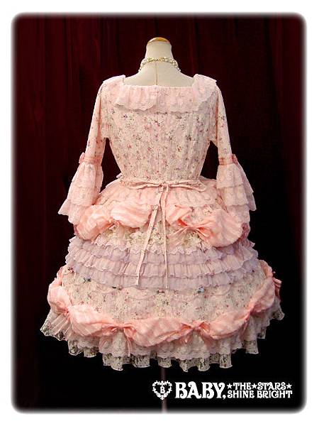 136342-back-ribbon-off 136342-back-ribbon-off