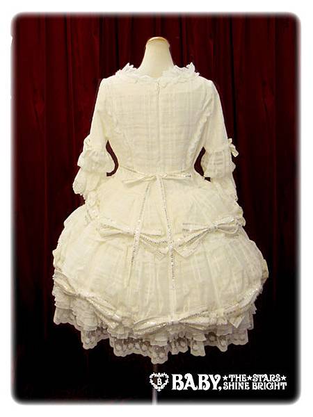 136343-back-ribbon-off 136343-back-ribbon-off