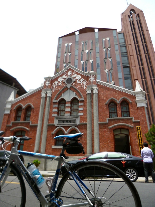 【台北】單車經典路線 - 風櫃嘴、順遊廸化街