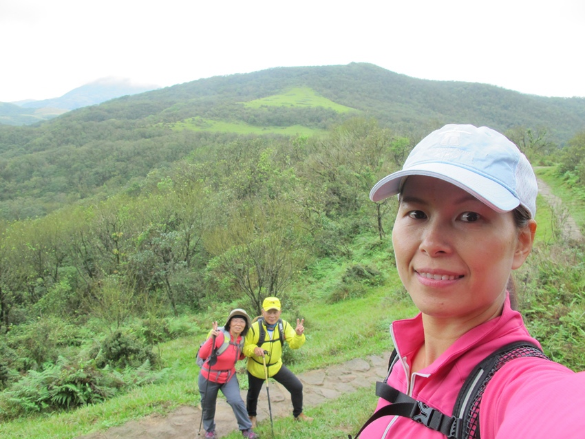 【陽明山】陽明山東段縱走 之 風櫃嘴、頂山、北五指山草原、石