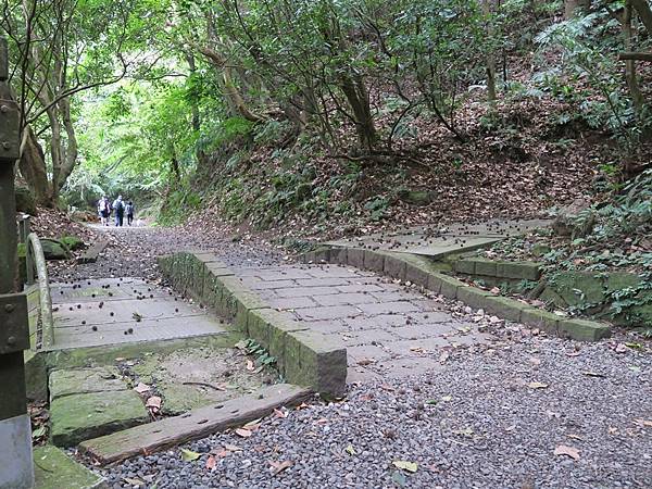 天母古道、紗帽山、草山行館、中山樓 (16).JPG