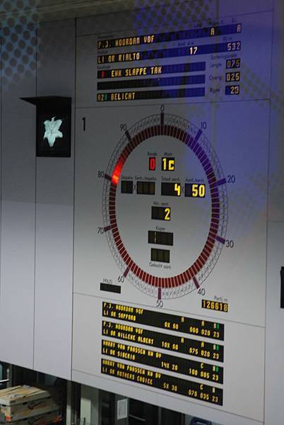 DSC_2056_01.JPG DSC_2056_01.JPG