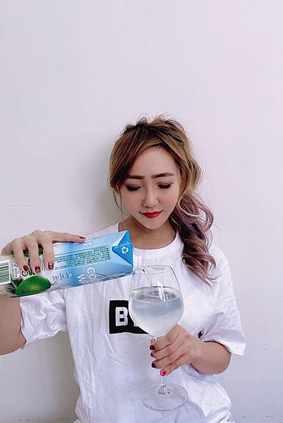 椰子水 夏日飲品 電解質 VICO 100%天然椰子水