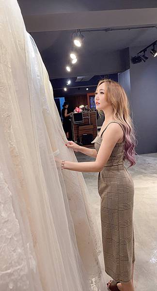 LinhauteBridal高級定製禮服 高級定製禮服 高雄婚紗推薦 高雄婚紗 高質感婚紗 韓系婚紗 日系婚紗 歐美婚紗 質感婚紗 國際婚紗