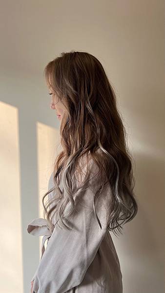 MOONPARK HAIRSALON 美髮 染髮 燙髮 資生堂 頭皮SPA 美髮推薦 嘉義美髮 網美美髮 質感燙