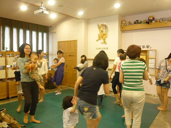 20121004週四上午幼幼讀書會