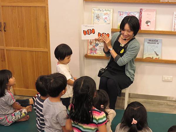 20141004花栗鼠姐姐說故事