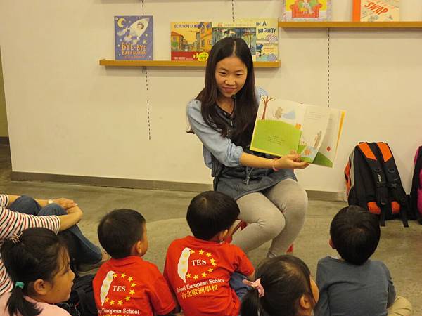 20141108花栗鼠姊姊說故事