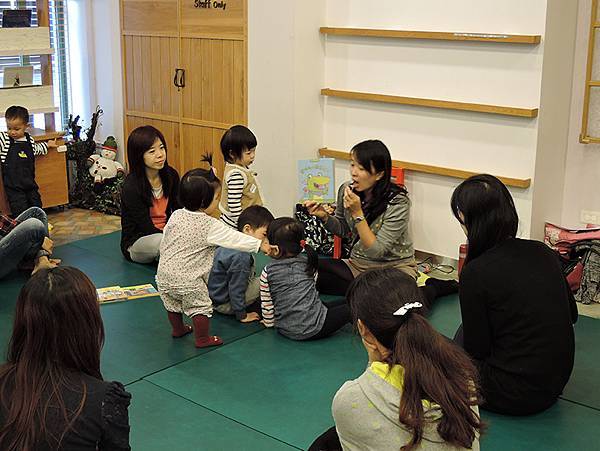 20151202週三上午11點半幼幼讀書會