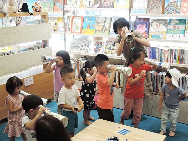 20190811週日11點花栗鼠故事秘密基地