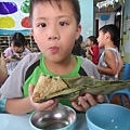 端午節活動-戴香包、吃粽子、畫雄黃