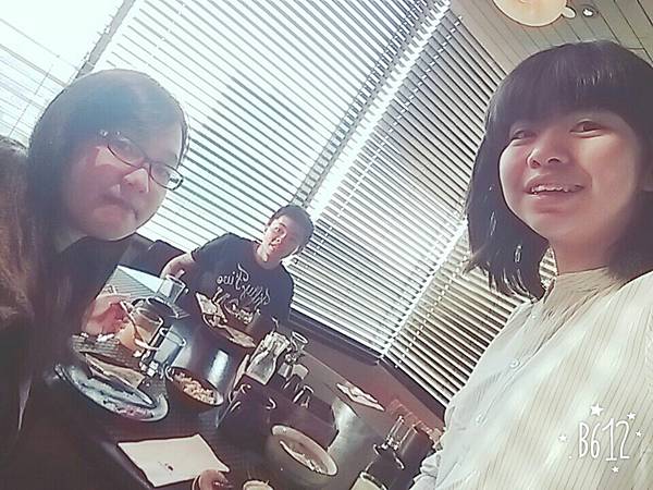 B612_20160227_090413.jpg B612_20160227_090413.jpg