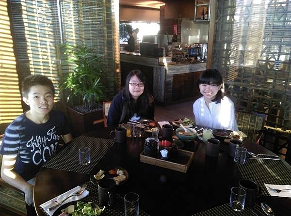 IMG_20160227_075123.jpg IMG_20160227_075123.jpg