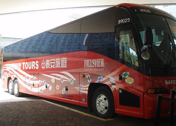 CASINO BUS.jpg