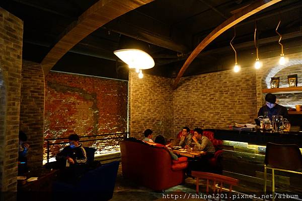 【東區餐酒館推薦】Closet Restaurant & Bar 忠孝敦化站質感酒吧餐館