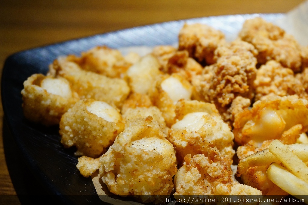 炸去啃鹽酥雞專賣店  高雄.台南.三重美食