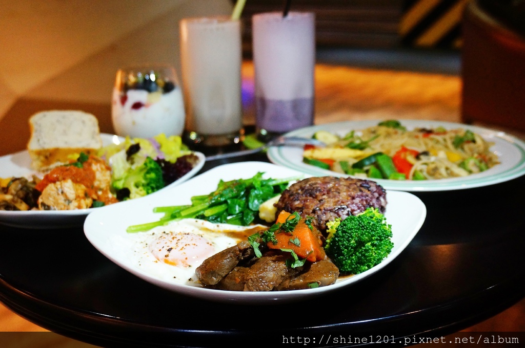  板橋健身房推薦. Oneway 啟動模式.健身房複合美食