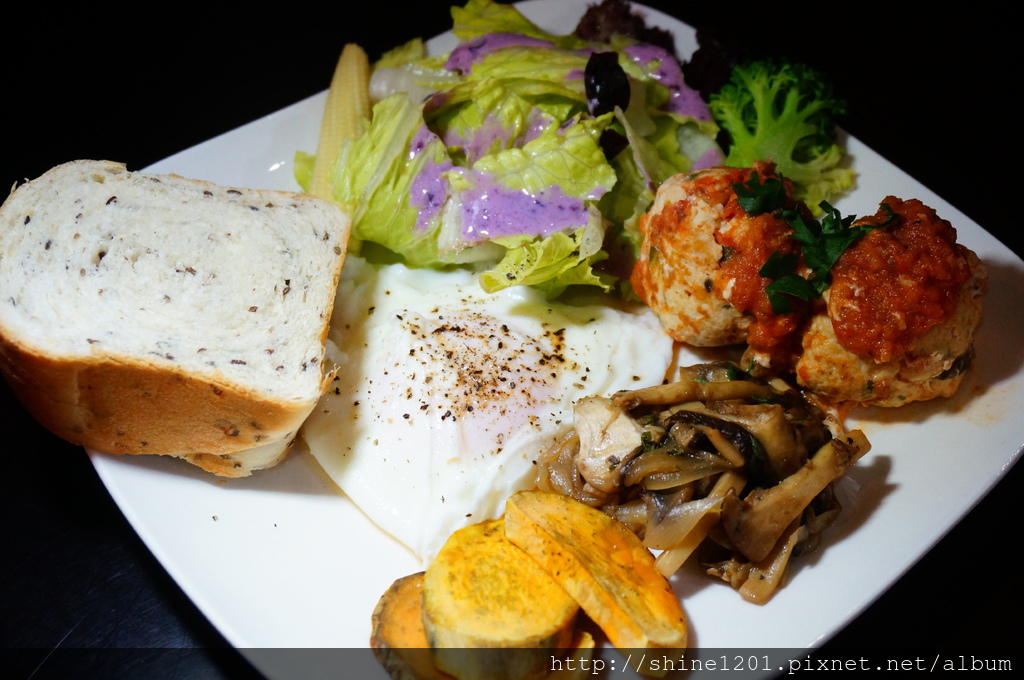  板橋健身房推薦. Oneway 啟動模式.健身房複合美食