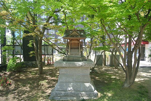 神社一景.JPG